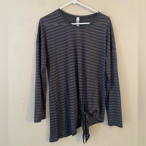 Lululemon Tie Your Practice Long Sleeve Stripe tee